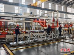 （新春走基层）新能源汽